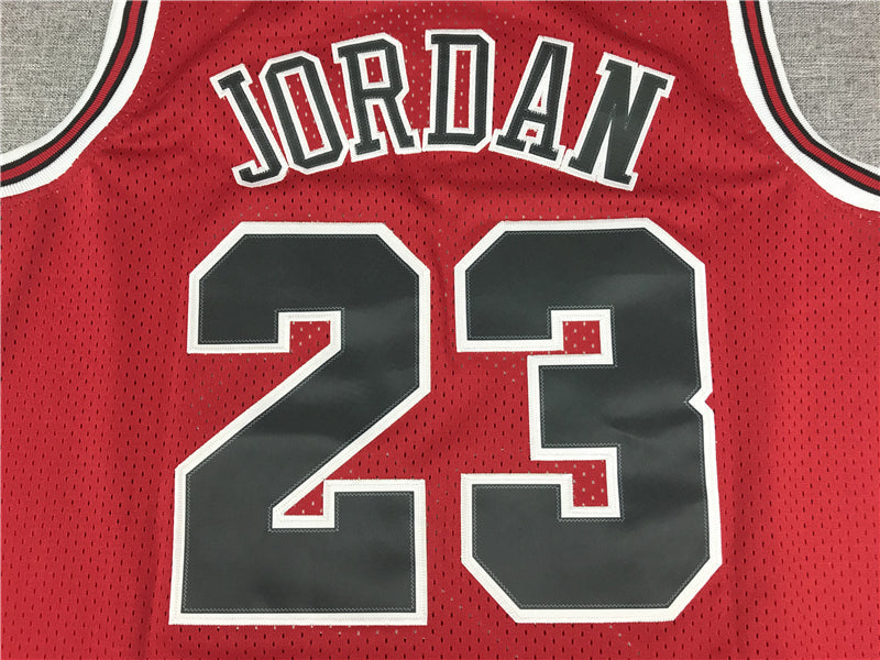 Men's Chicago Bulls Michael Jordan 1996-97 Hardwood Classics Swingman Jerseys