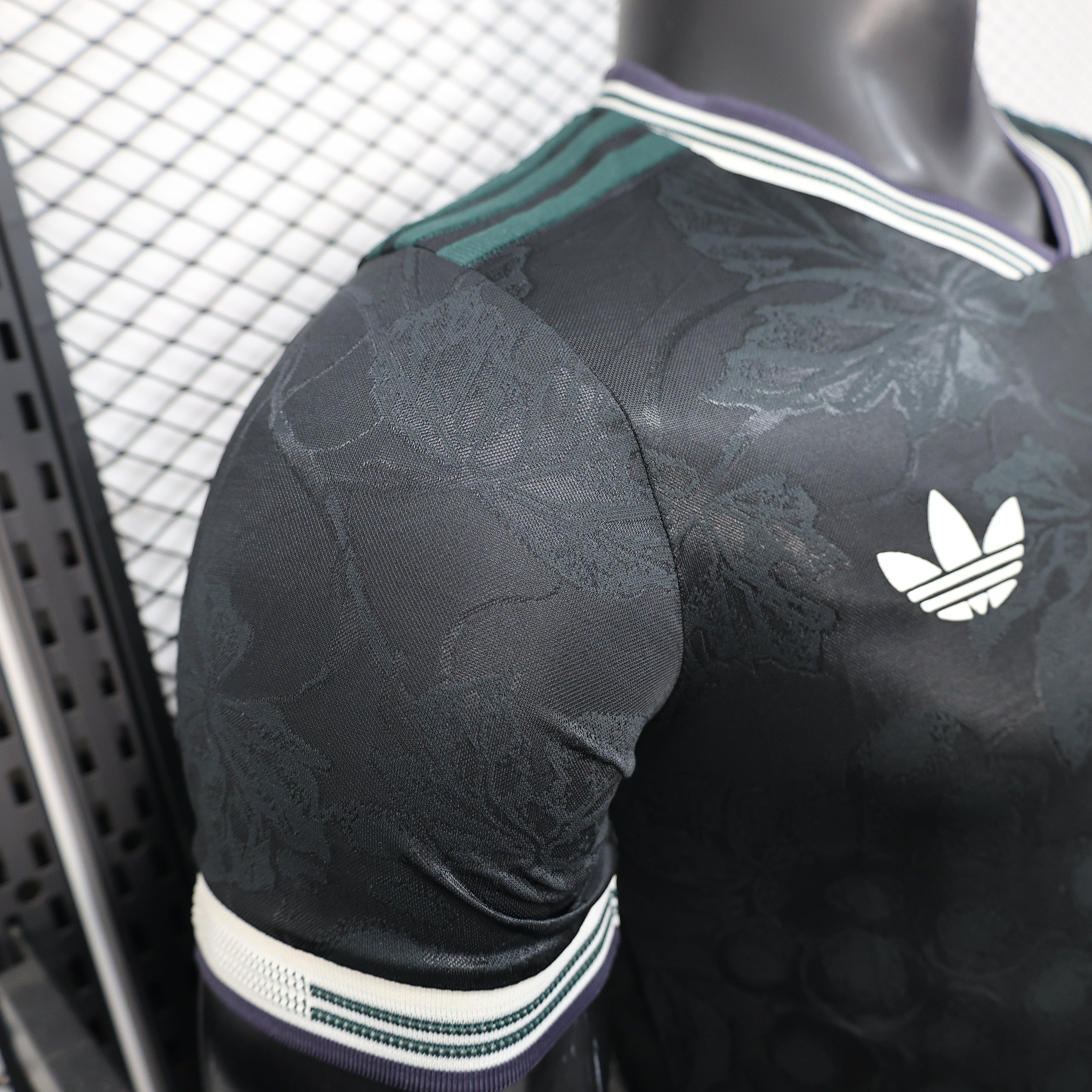 2025-26 Juventus Second Away Player Edition Jersey - Men