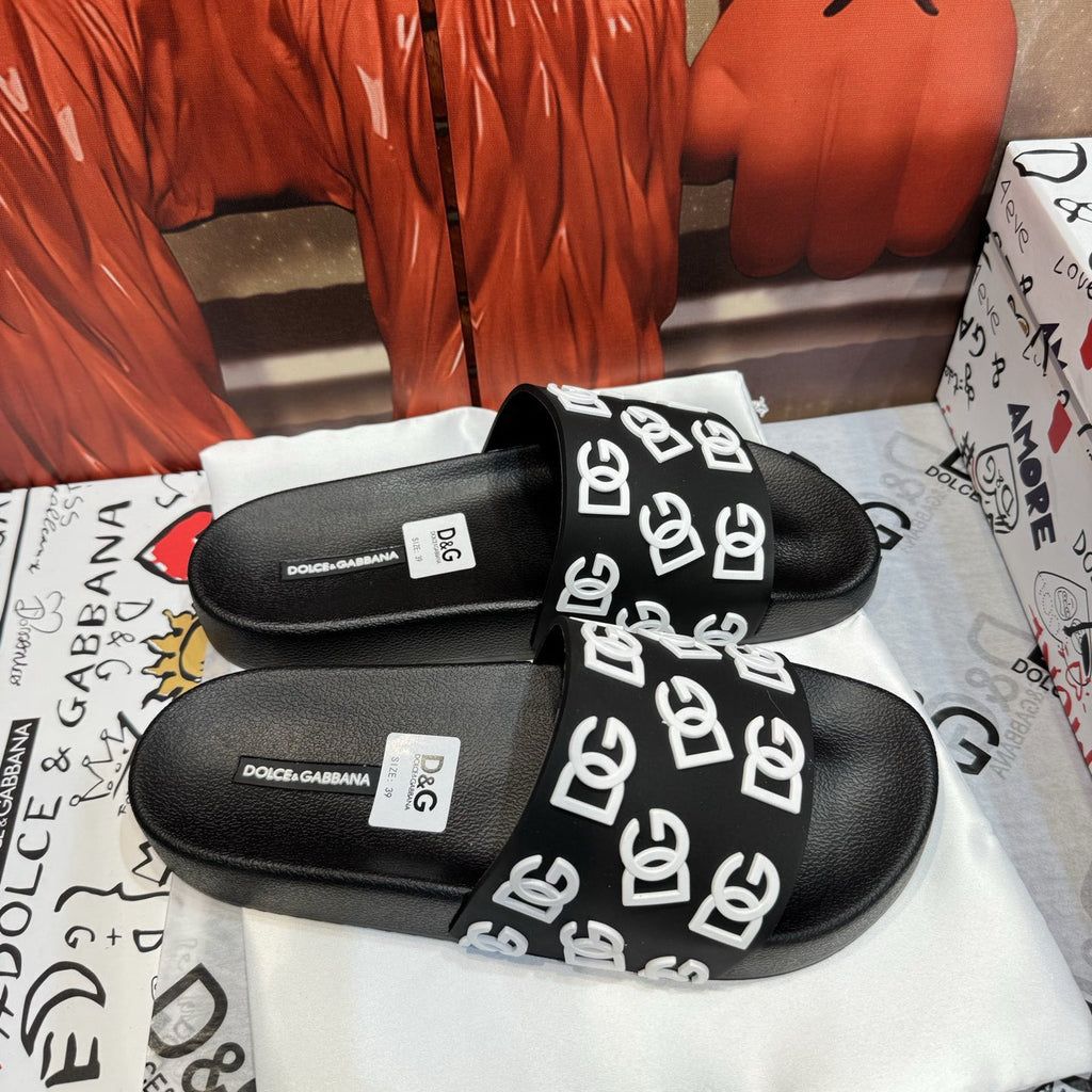 Dolce & Gabbana D&G Logo Print Slide Sandals – Unisex Couple's Summer Slippers