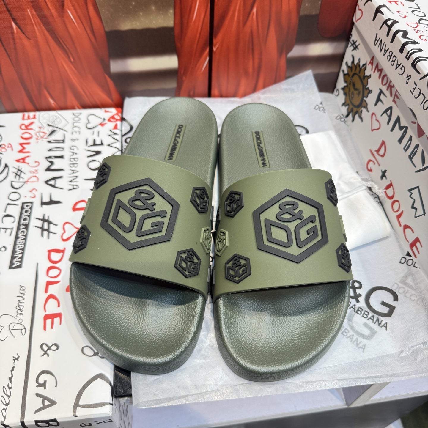 Dolce & Gabbana D&G Logo Print Slide Sandals – Unisex Couple's Summer Slippers