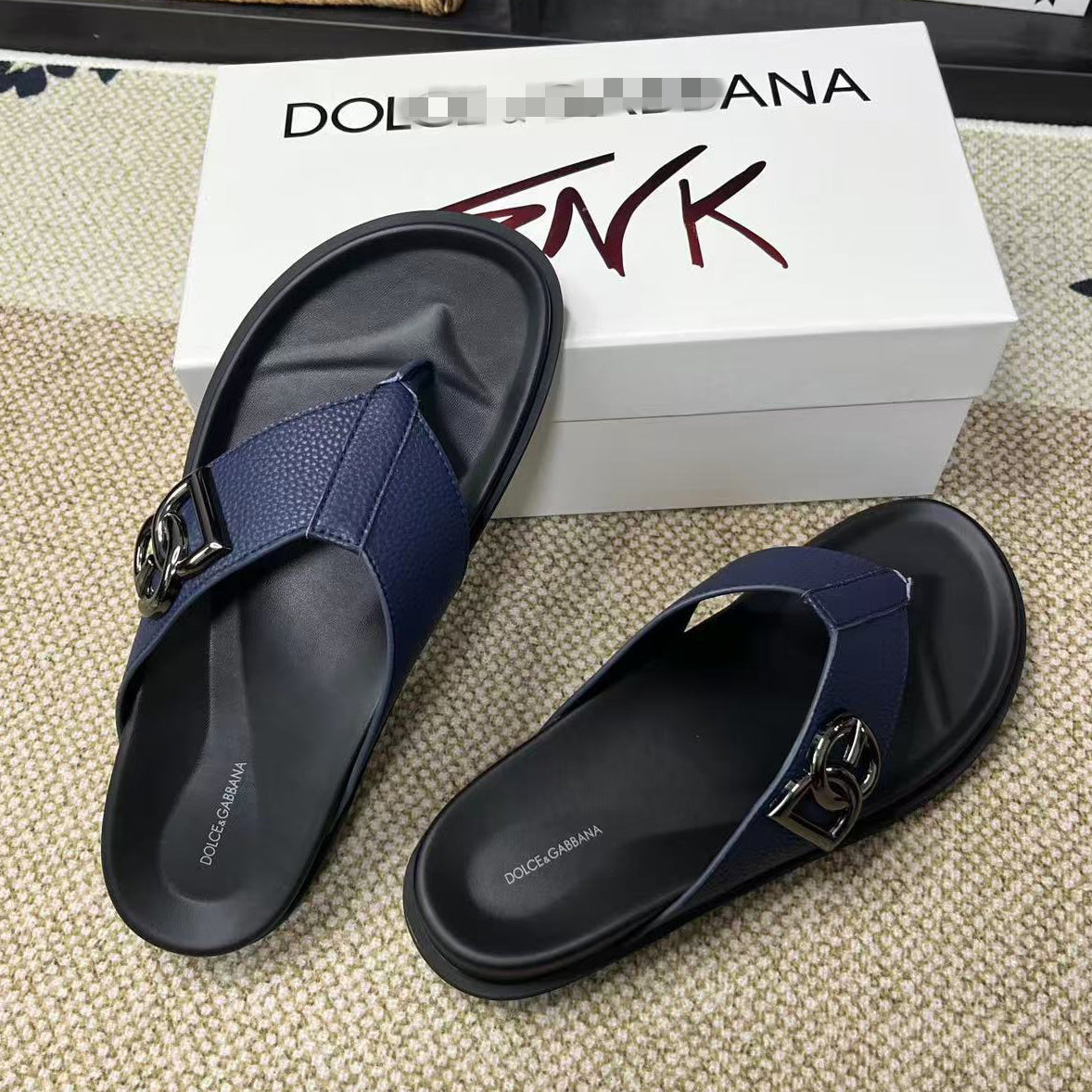 Dolce & Gabbana D&G Logo Print Slide Sandals – Unisex Couple's Summer Slippers