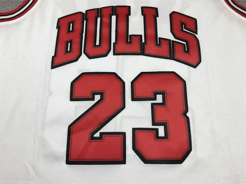 Men's Chicago Bulls Michael Jordan #23 White Fast Break Replica Player Jerseys