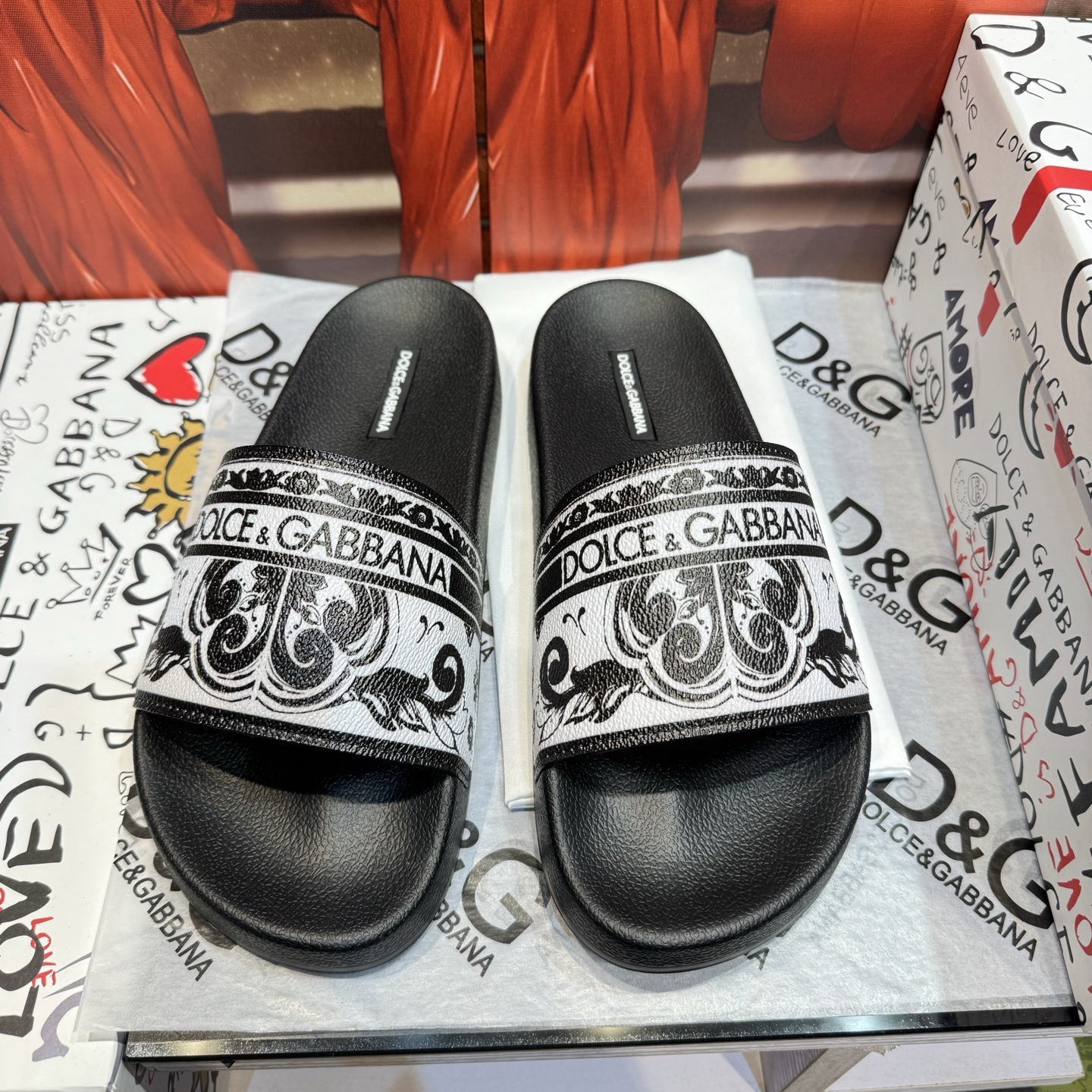 Dolce & Gabbana D&G Logo Print Slide Sandals – Unisex Couple's Summer Slippers
