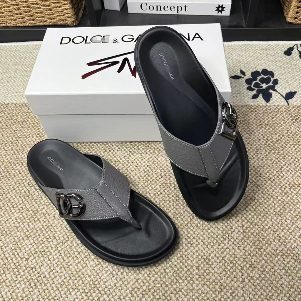 Dolce & Gabbana D&G Logo Print Slide Sandals – Unisex Couple's Summer Slippers