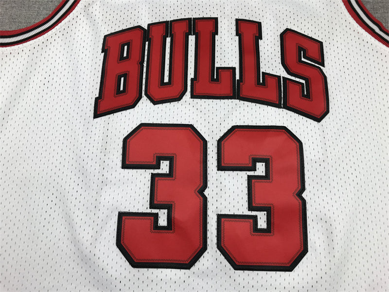 Men's Chicago Bulls Scottie Pippen 1997-98 White Hardwood Classics Swingman Jerseys
