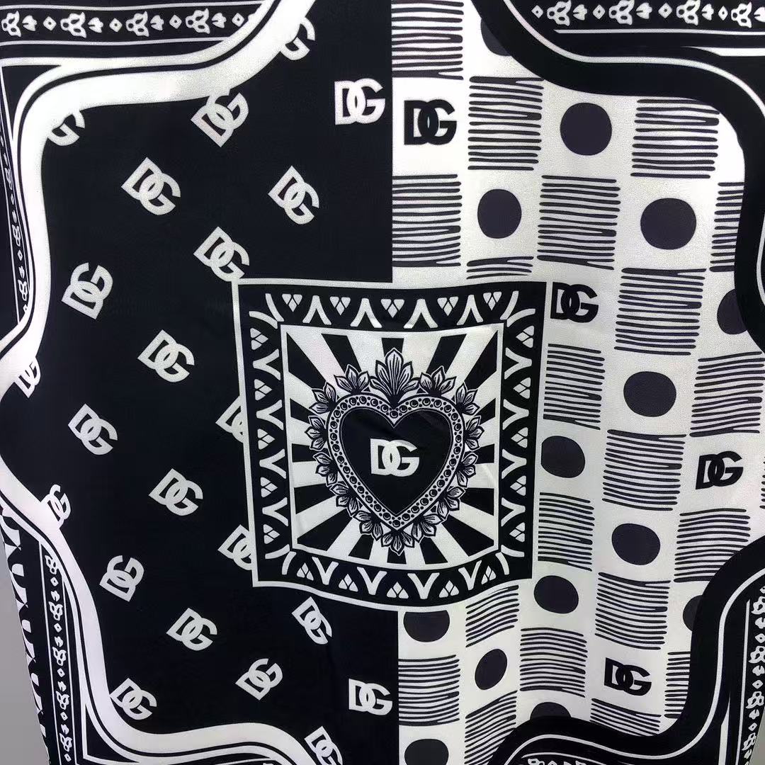 Dolce & Gabbana DG Black & White Bandana Print Short-Sleeve Shirt