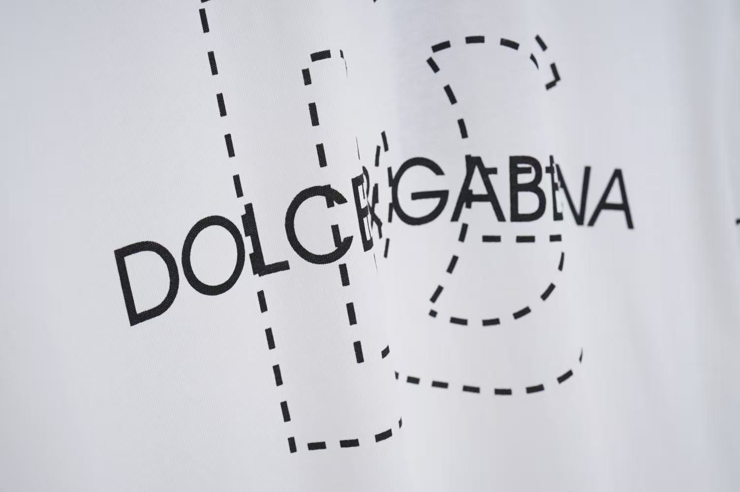 DOLCE&GABBANA DG Logo Print Pure Cotton T-Shirt – Black & White | S–XXL