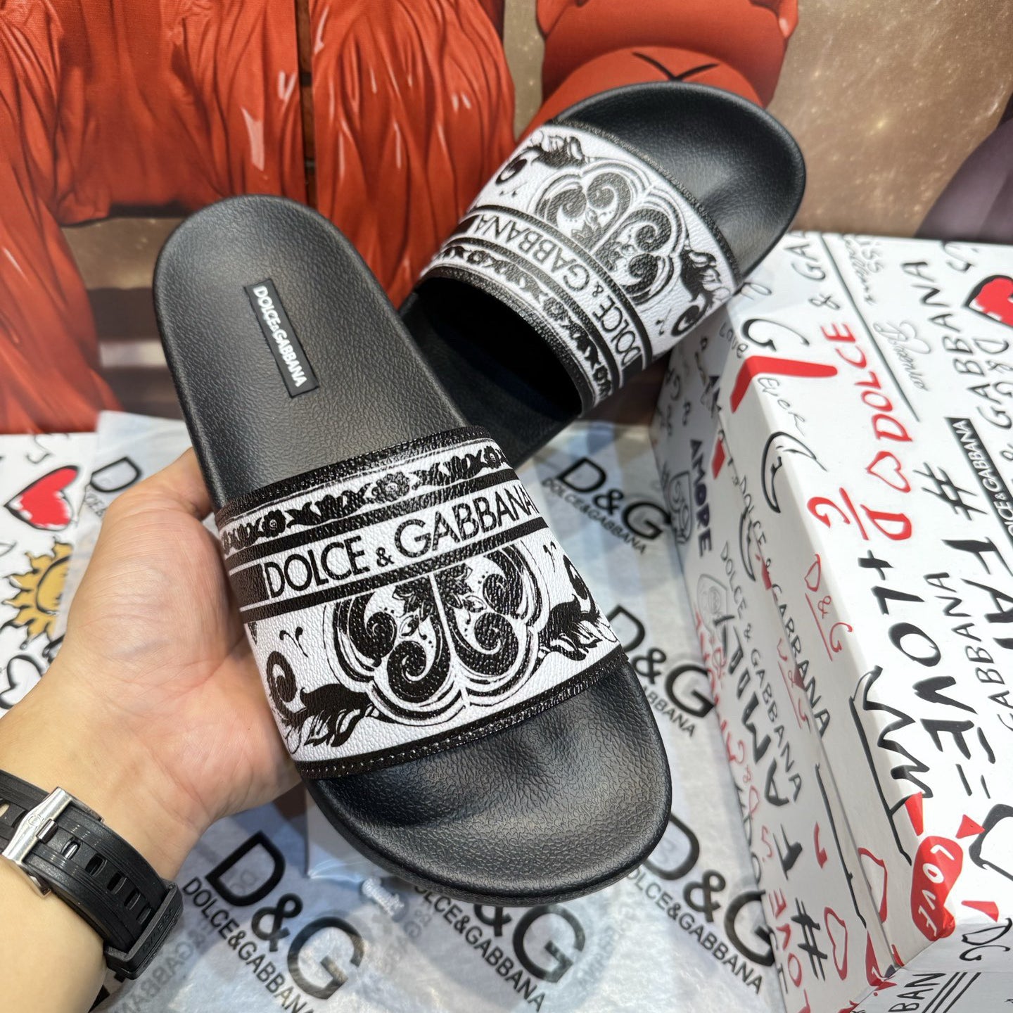 Dolce & Gabbana D&G Logo Print Slide Sandals – Unisex Couple's Summer Slippers