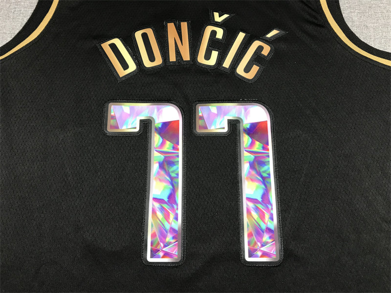Men's Dallas Mavericks Luka Doncic #77 Black Swingman Player Jerseys
