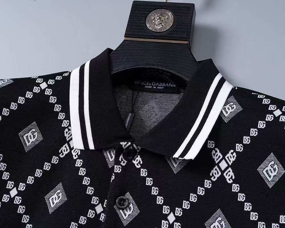 Dolce & Gabbana DG Black & White Bandana Print Short-Sleeve Shirt