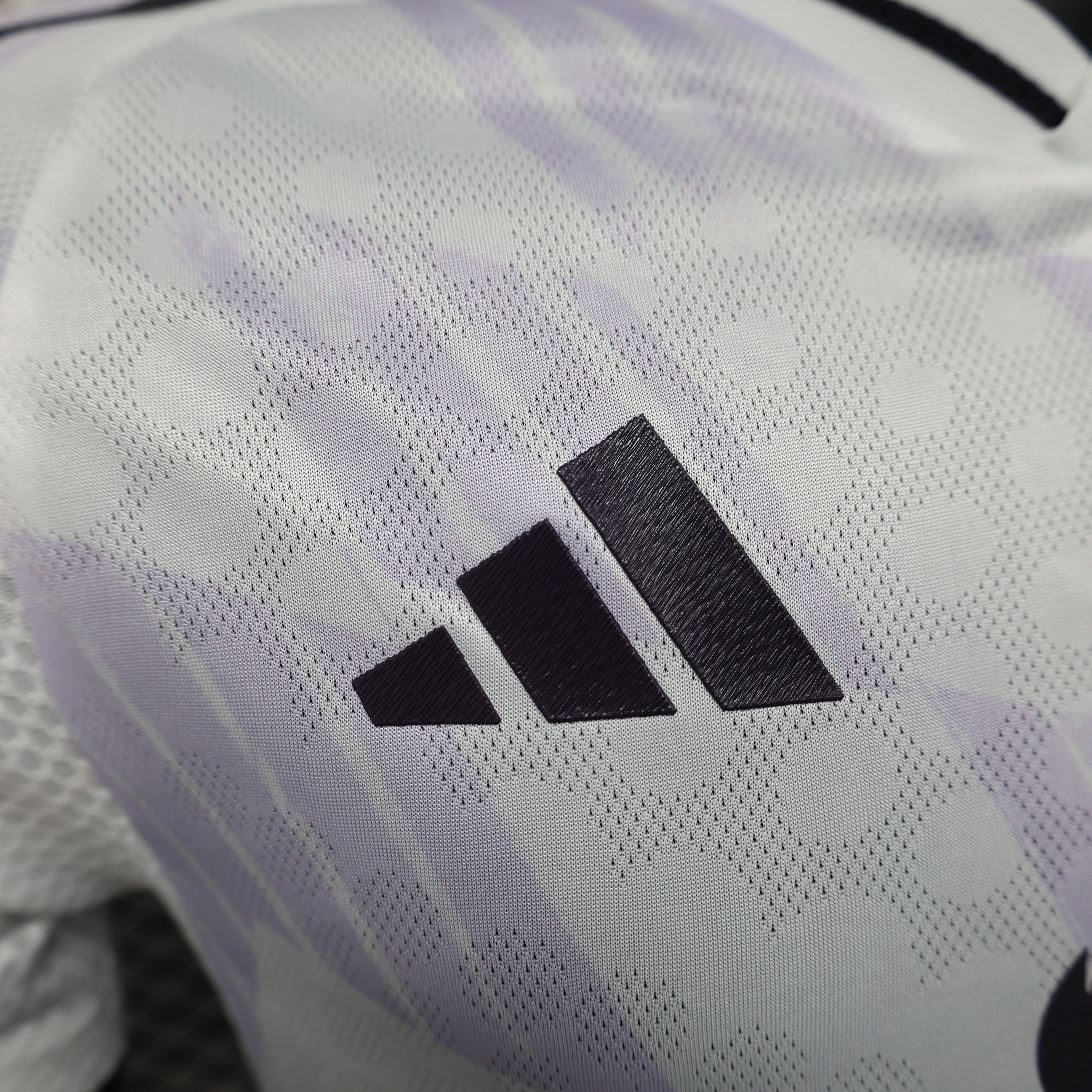 2025-26 Manchester United Player Edition Jersey
