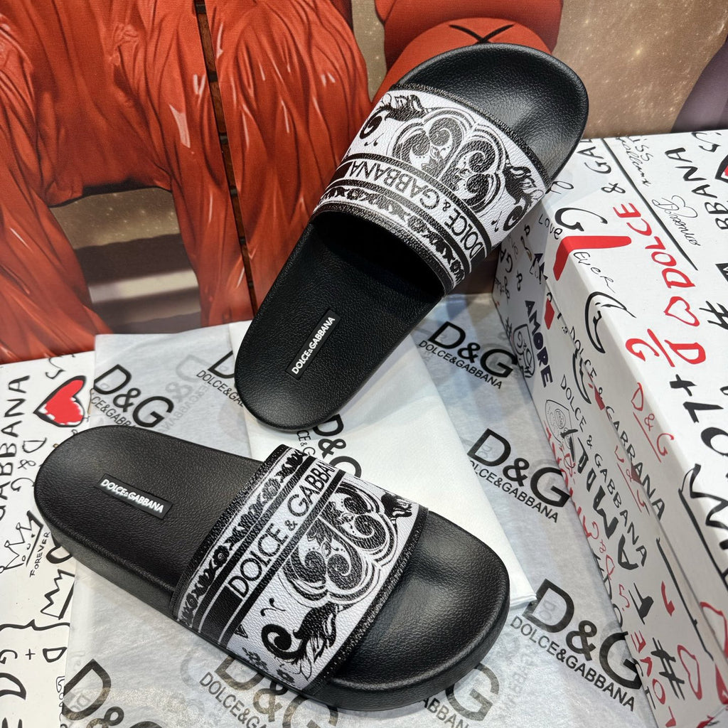 Dolce & Gabbana D&G Logo Print Slide Sandals – Unisex Couple's Summer Slippers