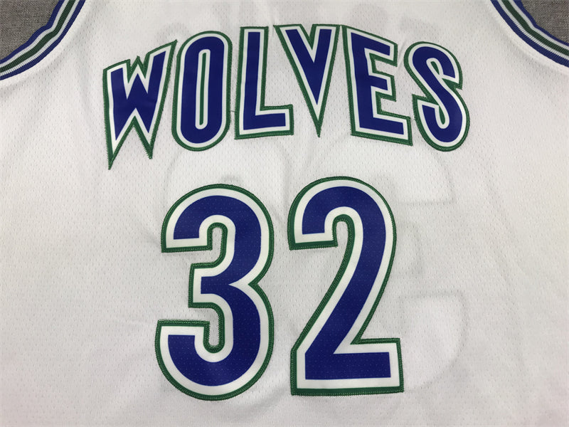 Men's Minnesota Timberwolves Karl-Anthony Towns #32 White Swingman Player Jerseys