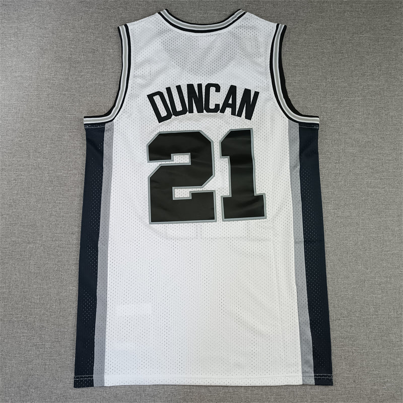 Men's San Antonio Spurs Tim Duncan White 1998-99 Classics Swingman Jerseys