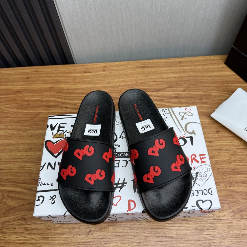 Dolce & Gabbana D&G Logo Print Slide Sandals – Unisex Couple's Summer Slippers