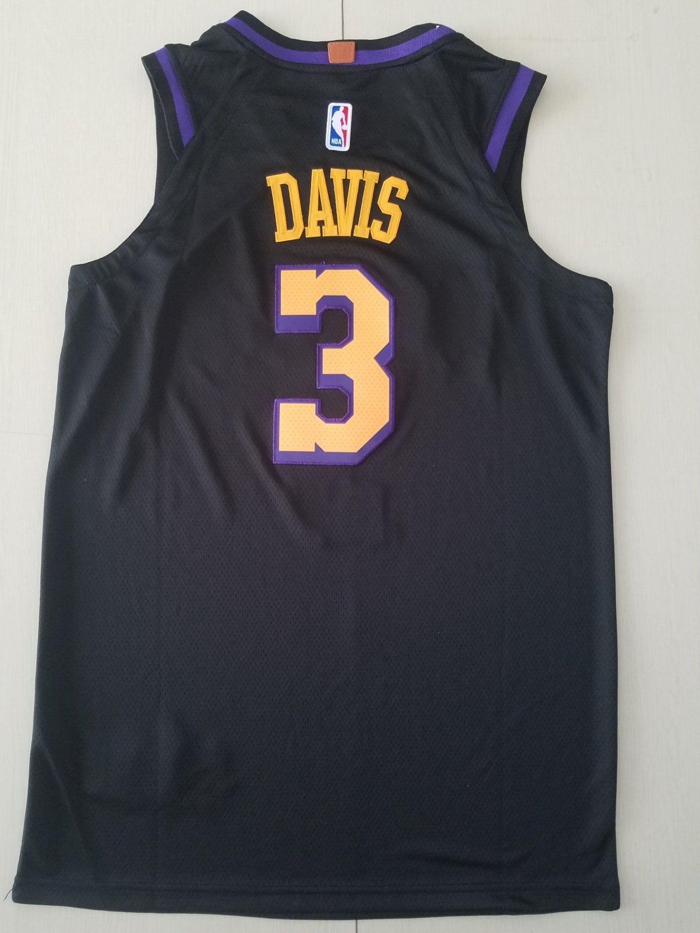 Men's Los Angeles Lakers Anthony Davis Black #3 Swingman Jerseys