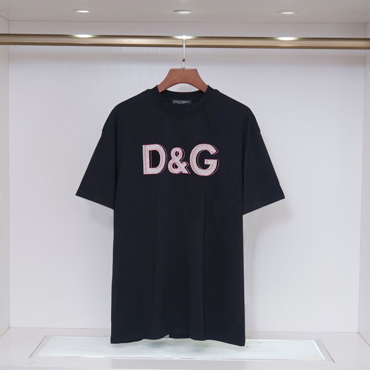 DOLCE&GABBANA DG Logo Print Pure Cotton T-Shirt – Black & White | S–XXL