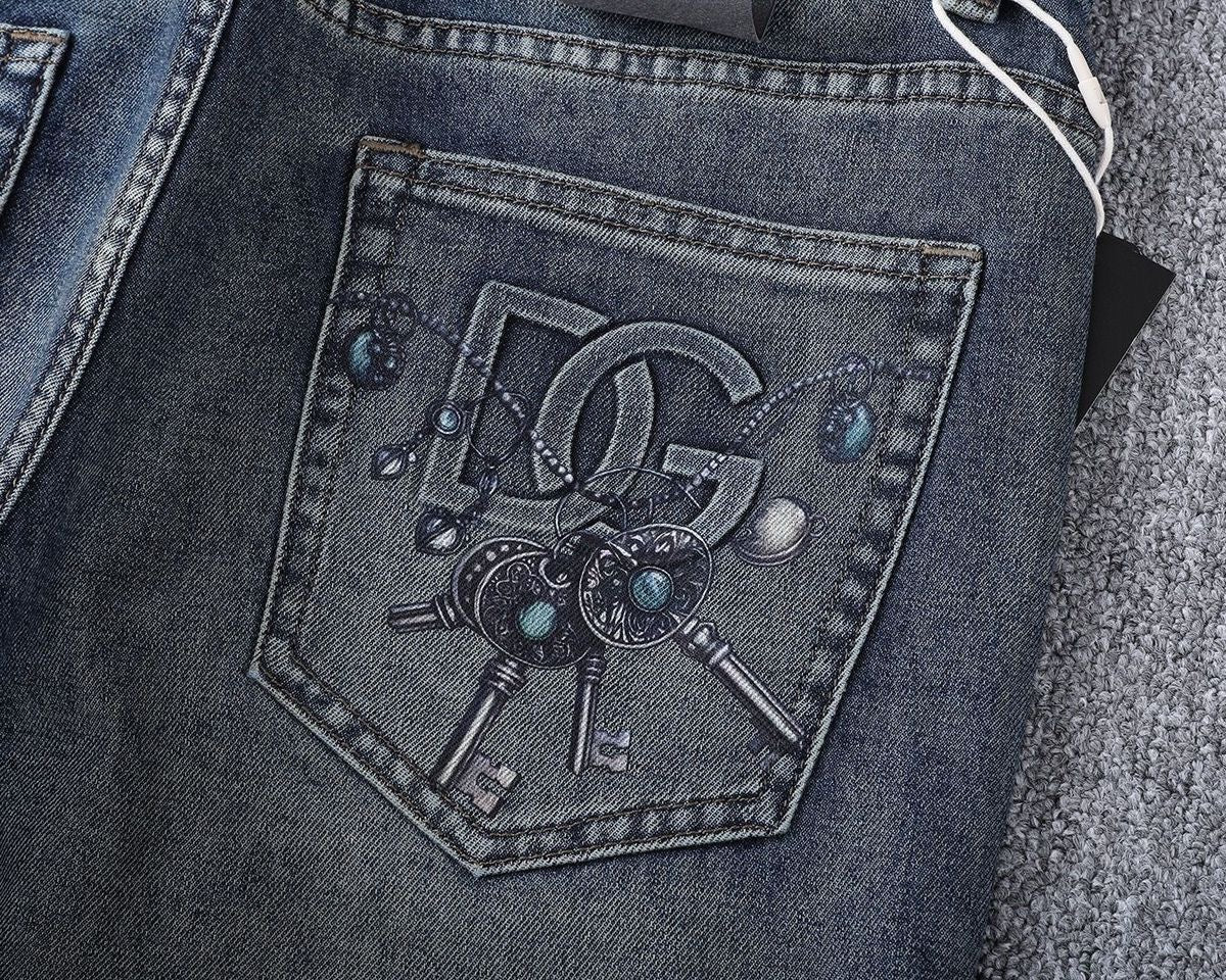 Dolce & Gabbana DG VIBE3 Embroidered Logo Slim Fit Jeans