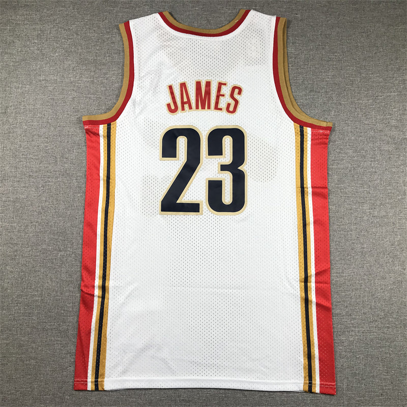 Men's Cleveland Cavaliers LeBron James #23 White 2003-04 Hardwood Classics Swingman Jerseys