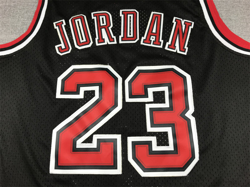 Men's Chicago Bulls Michael Jordan Black 1997-98 Hardwood Classics Player Jerseys