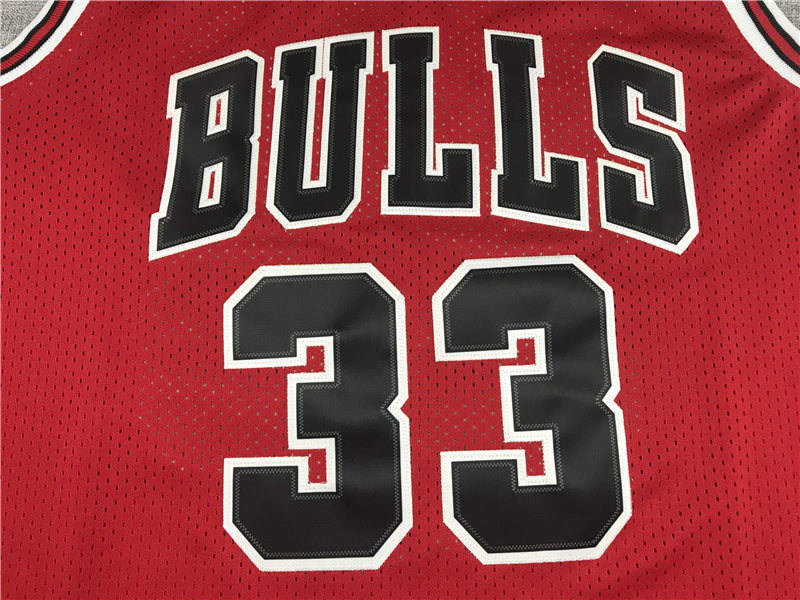 Men's Chicago Bulls Scottie Pippen Red 1997-98 Hardwood Classics Swingman Jerseys