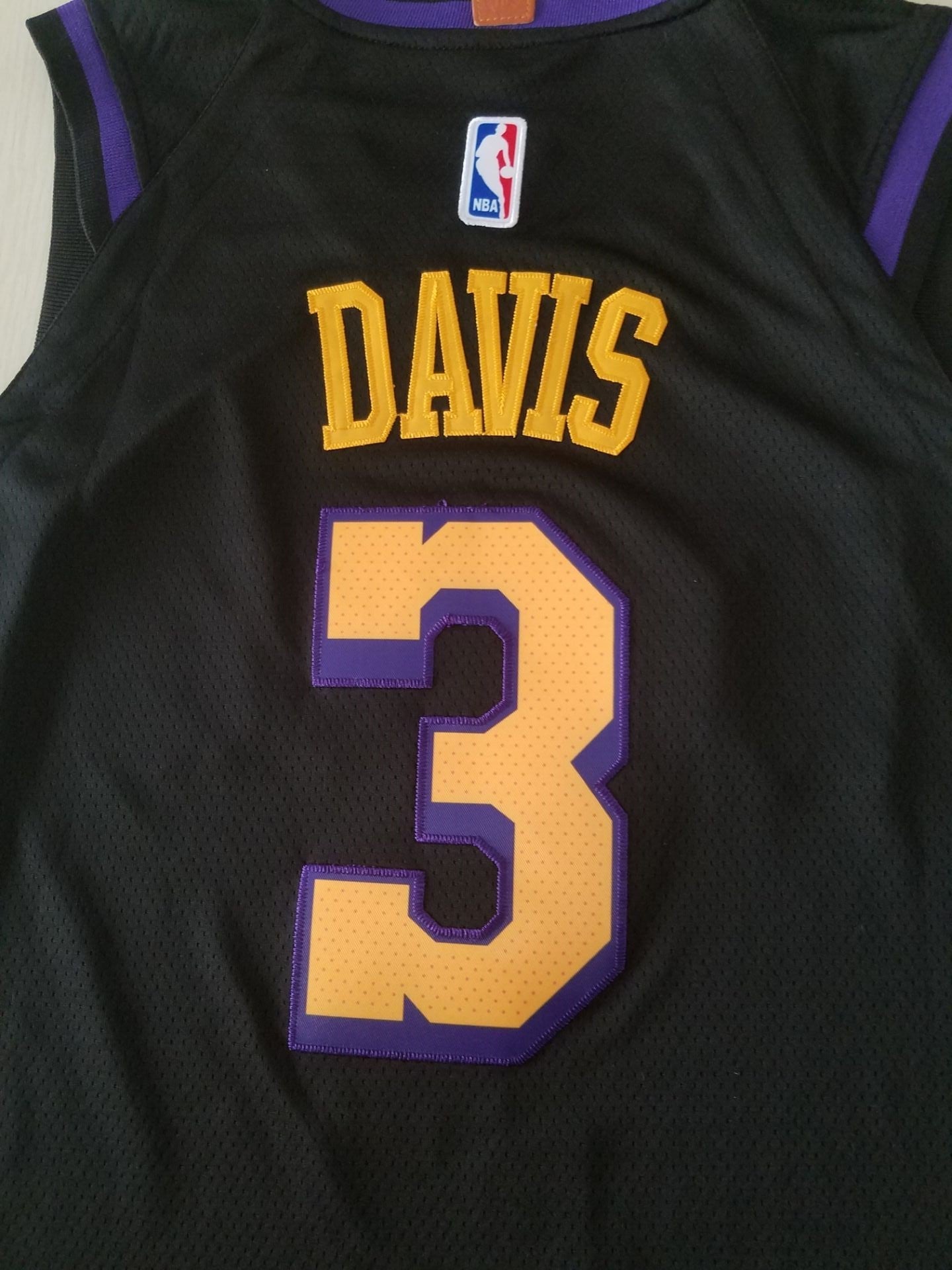 Men's Los Angeles Lakers Anthony Davis Black #3 Swingman Jerseys