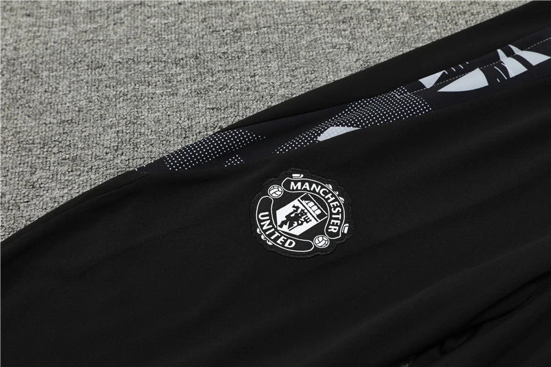 Manchester United 24/25 Green/Black Training Suit