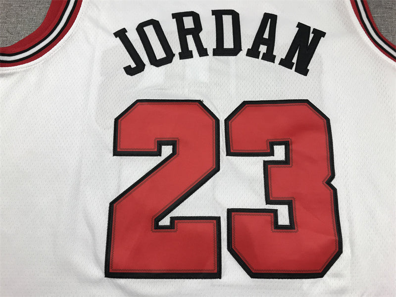 Men's Chicago Bulls Michael Jordan #23 White Fast Break Replica Player Jerseys