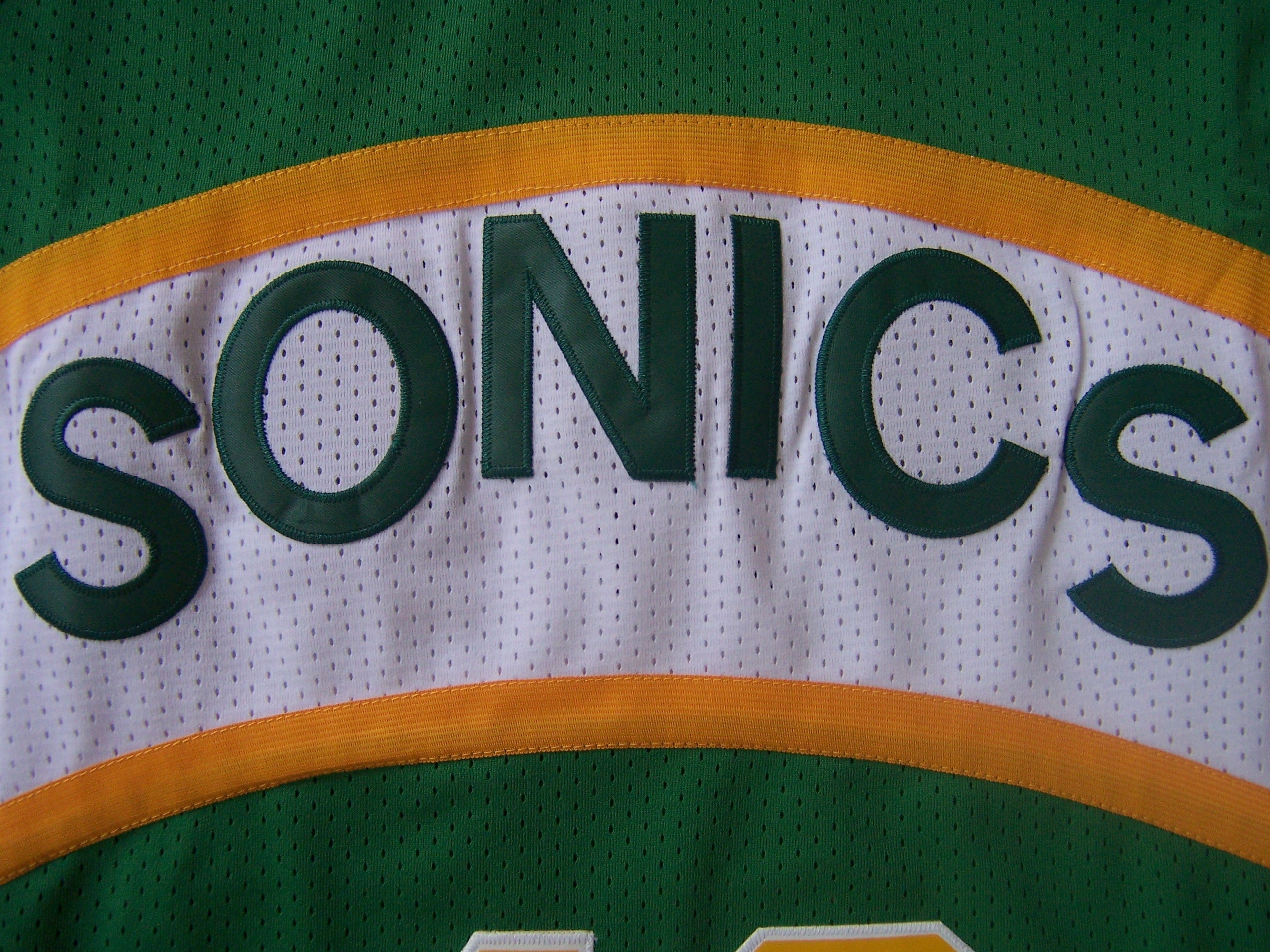 SuperSonics No. 40 Rain Man Shawn Kemp Green Jersey