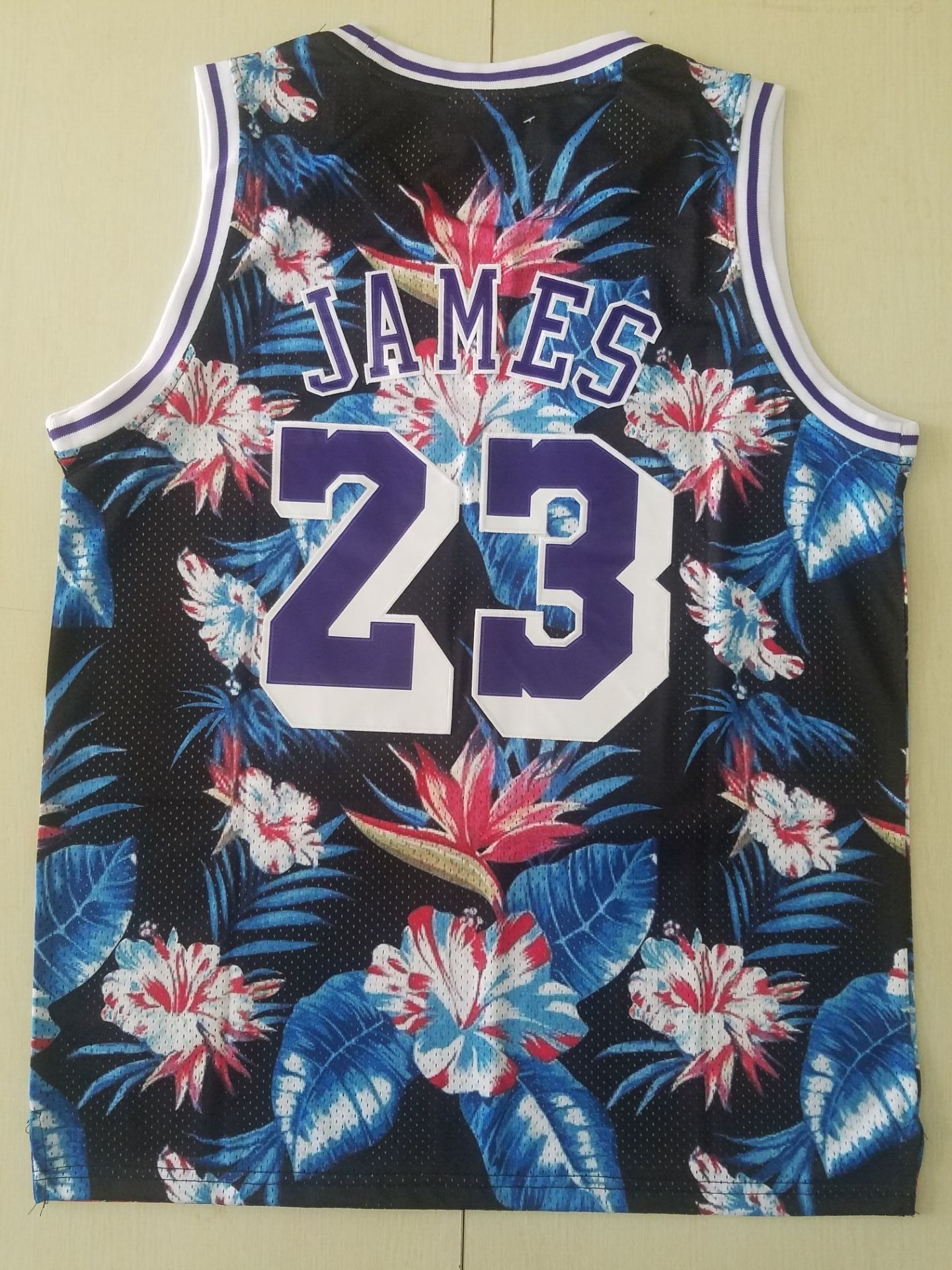 Men's LeBron James Los Angeles Lakers #23 NBA Classics Authentic Jerseys
